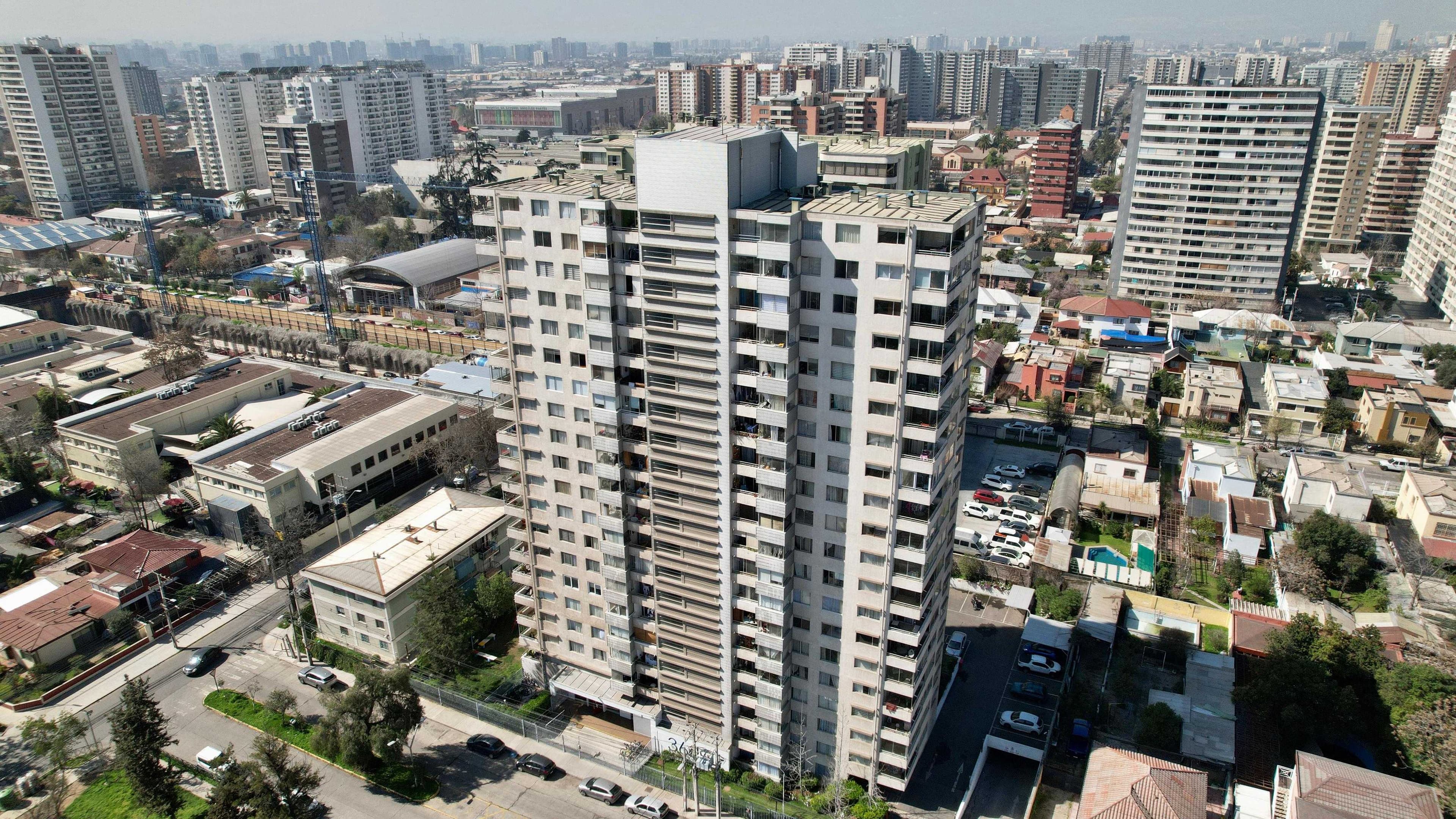 Amplio departamento - Descuento en honorarios — imagen 1 de 23